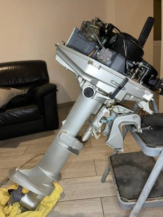Motor Honda fueraborda 5cv 4t