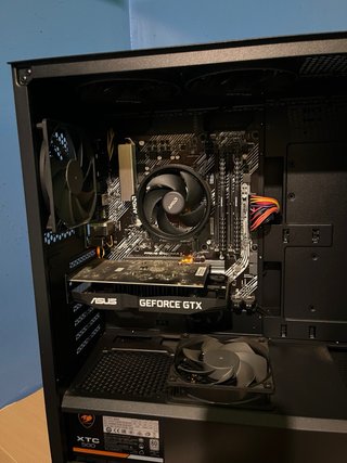 PC Gaming Negro con Luces leds caja con cristal