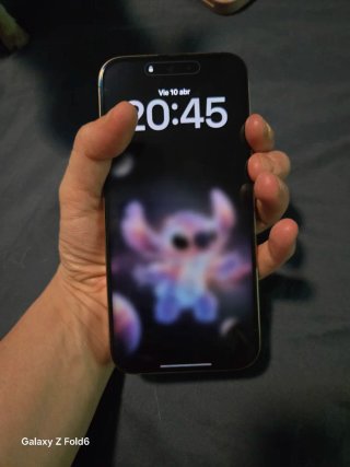 iPhone 16 Pro Max Dorado/Plateado