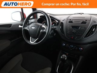 Ford Tourneo Courier 1.0 EcoBoost Titanium