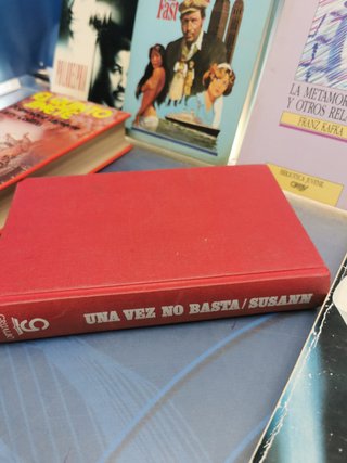 Lote 9 libros, clásicos y best sellers