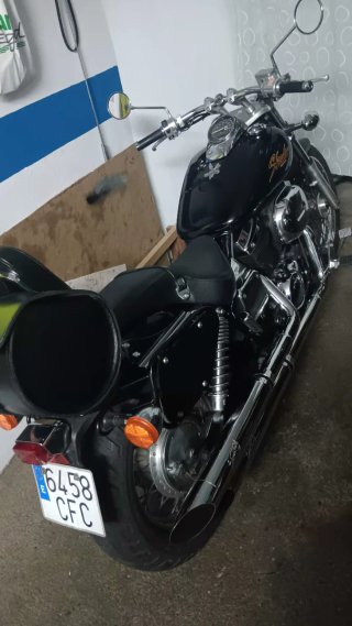 Honda Black widow Vt750 shadow