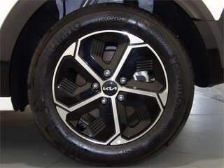 KIA Niro 1.6 GDi HEV 104kW (141CV) Drive