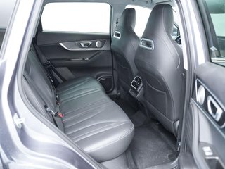 Ebro S700 1.6 TGDI Luxury 7 DCT