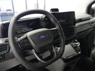 Ford Tourneo Custom 2.0 EcoBlue 125kW L1 Titanium X Auto