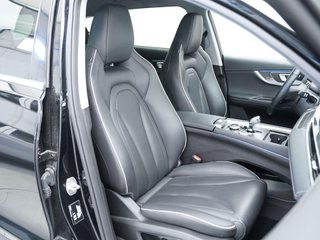 Ebro S700 1.6 TGDI Luxury 7 DCT