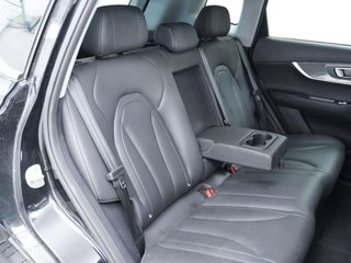 Ebro S700 1.6 TGDI Luxury 7 DCT