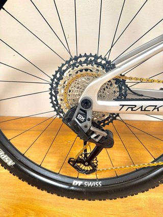 Megamo Track 02 T-Type AXS T-L