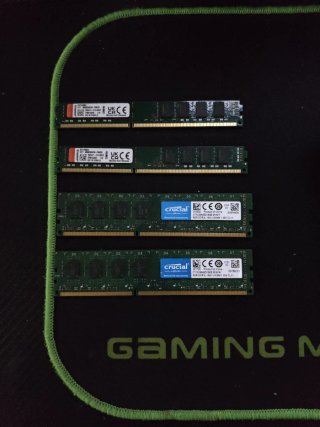 4  módulos de RAM 8g cada total 32g