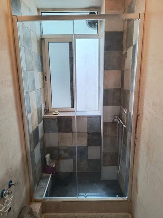 INSTALACIONES MAMPARAS SEVILLA 644869752