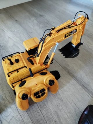 4 Coches teledirigidos