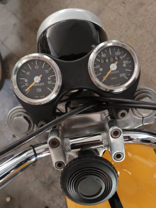 Ducati Scrambler 1972 - Clásica