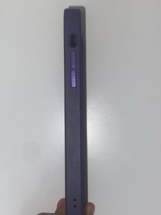 Funda iPhone 11 Morada Premium Aluminio