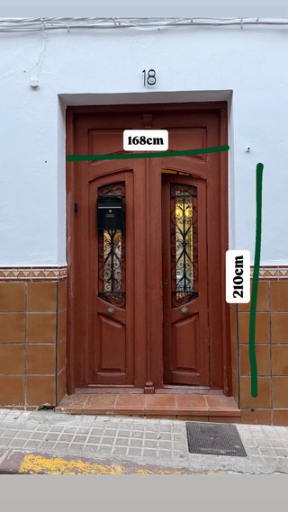 Burladero de madera en muy buen estado