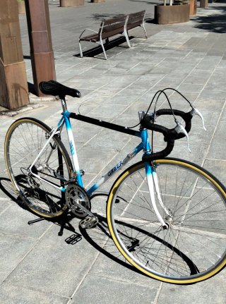 Bicicleta carretera Orbea Clásica + candado