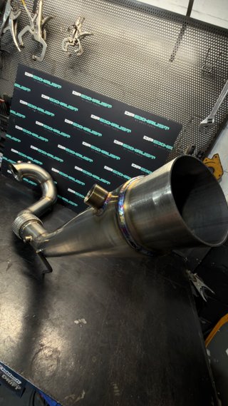 Downpipe Golf MK8 GTI / Clubsport / Cupra