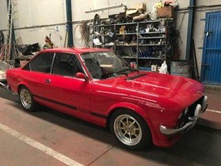 seat 124 Sport 1800