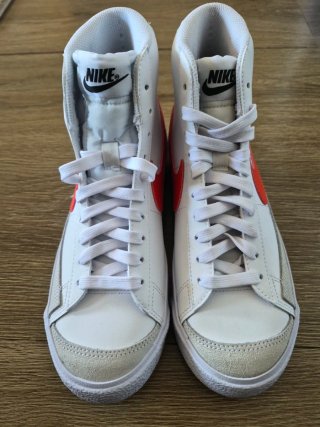 Nike Blazer Mid 77 Blancas/Rojas