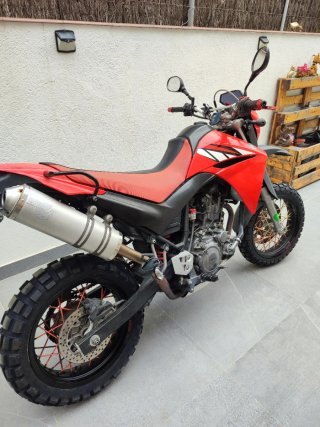 Yamaha XT 660 super motar