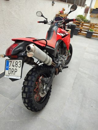 Yamaha XT 660 super motar