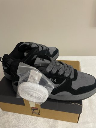 Scarpe Fila Uomo/Donna Tg 40 Nero/Grigio