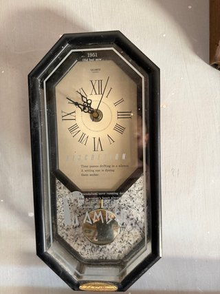 Reloj de pared vintage 1951 Old but new
