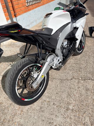 Aprilia RS4 125 2015 Blanca