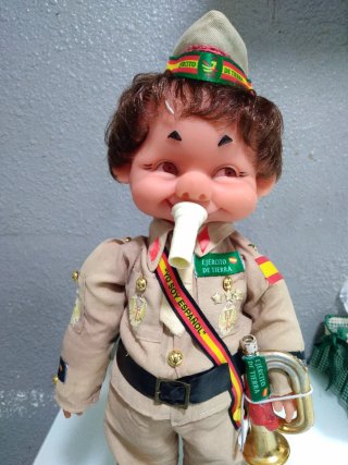 Muñeco funcionando militar ejercito mili