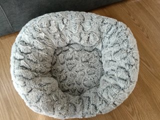 Cama para perro pequeño suave
