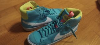 Zapatillas Nike nueva Azul Rosa Amarillo edicion