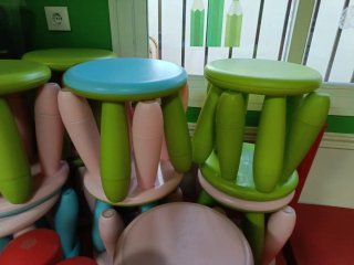Mesa y sillas infantiles