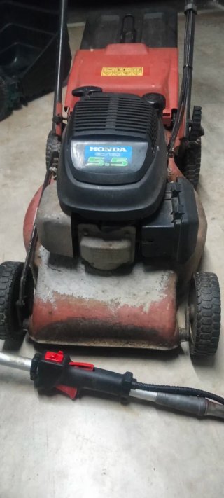 2 Cortacésped y desbrozadora