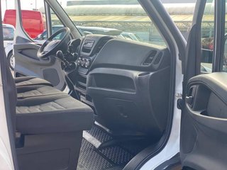 Iveco Daily 2.3 TD 35S 16 A8 V 4100/H2