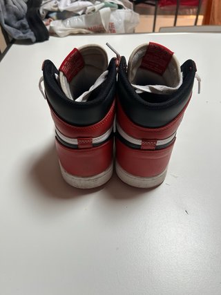 Jordan 1 High OG Chicago Lost & Found