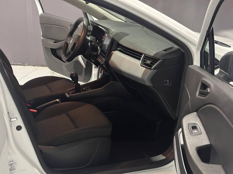 Renault Clio 2022, foto 12