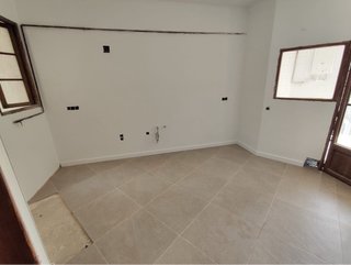 Servicios de embaldosado y alicatado