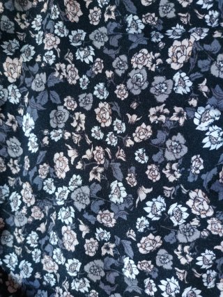 Mono floral negro talla M