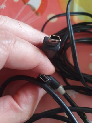 2 Caricatori Motorola Mini-B USB