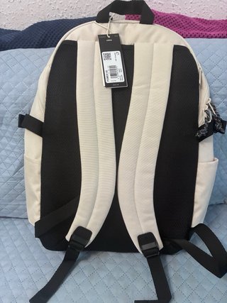 Mochila Adidas Beige y Negra