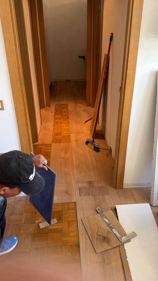 Carpi instalador suelo vinílico,tarima flo,rodapie