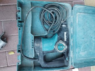 Makita HR2810 Martillo/Taladro Rotativo
