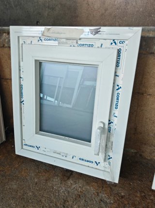2 Ventanas Baño Bicolor