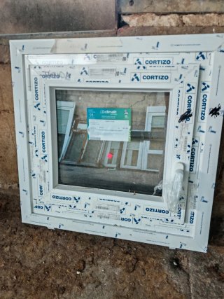 2 Ventanas Baño Bicolor