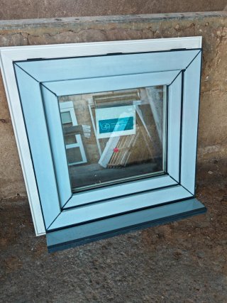 2 Ventanas Baño Bicolor