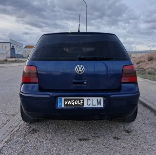 Volkswagen Golf 2003
