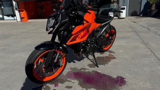 KTM Duke 990