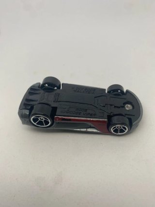 Hot wheels 2005 dodge viper