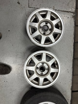 Llantas Ford Sierra (2 unidades)