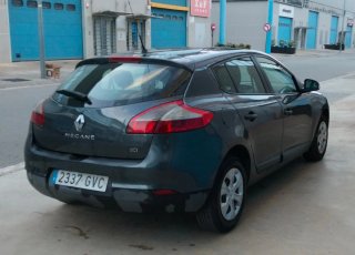 2010 RENAULT MEGANE * UNICO DUEÑO *