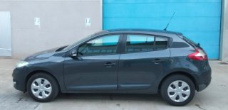 2010 RENAULT MEGANE * UNICO DUEÑO *